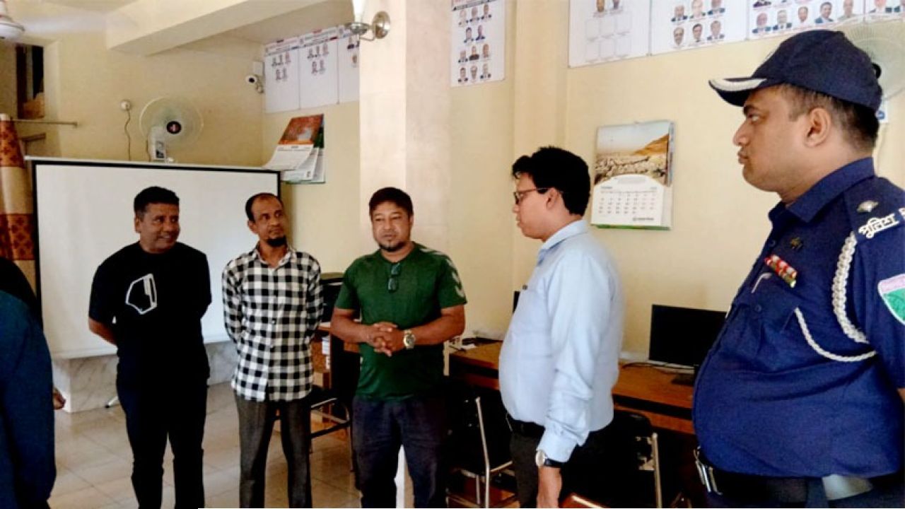 তথ্যপ্রযুক্তিতে দক্ষ জনশক্তি গড়ে তুলতে কম্পিউটার প্রশিক্ষণের বিকল্প নেই