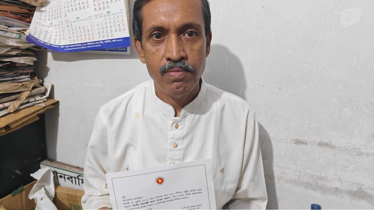 যমুনায় আজ রাজনৈতিক নেতাদের সঙ্গে প্রধানমন্ত্রীর সৌজন্য সাক্ষাৎ, জাতীয় ঐক্যের বার্তা নিয়ে তারেক রহমান
